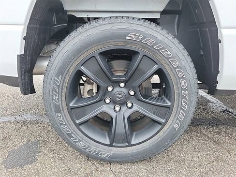 Used 2021 RAM 1500 Big Horn image 6