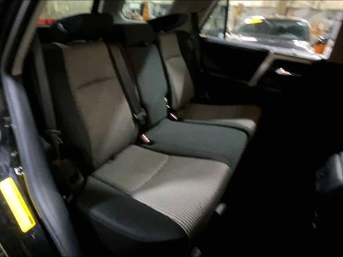 Used 2016 Toyota 4Runner SR5 image 20