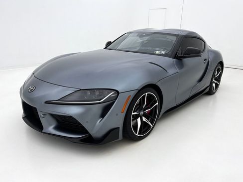 Used 2020 Toyota Supra Premium w/ Driver Assist Package image 4