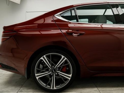 Used 2024 Genesis G70 2.5T w/ Sport Prestige Package image 5