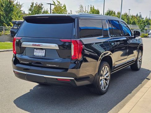 Used 2023 GMC Yukon XL Denali w/ Denali Reserve Package AWD/4WD image 5