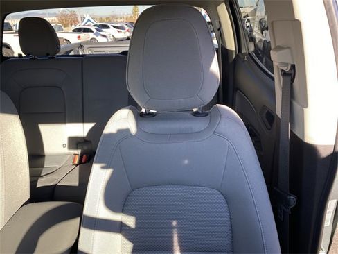 Used 2022 Chevrolet Colorado W/T image 22