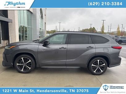 Used 2022 Toyota Highlander XSE