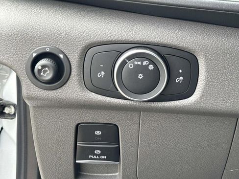 New 2025 Ford Transit 250 Low Roof image 15