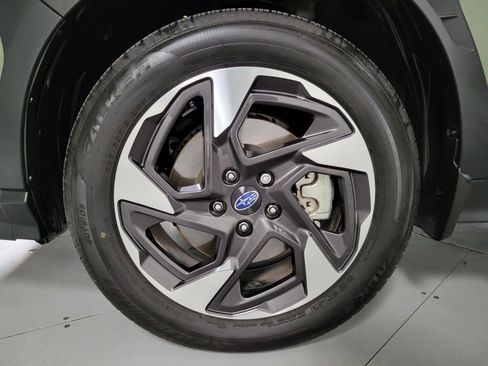 Certified 2025 Subaru Crosstrek 2.5i Limited w/ Popular Package #4A image 12