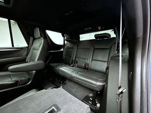 Used 2026 Chevrolet Tahoe Premier AWD/4WD image 19