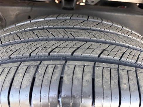 Used 2023 Chevrolet Silverado 1500 RST w/ Z71 Off-Road Package image 24