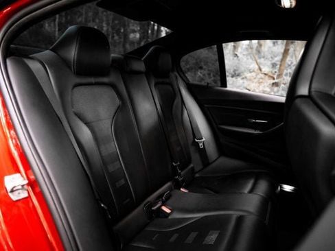 Used 2018 BMW M3 RWD image 18