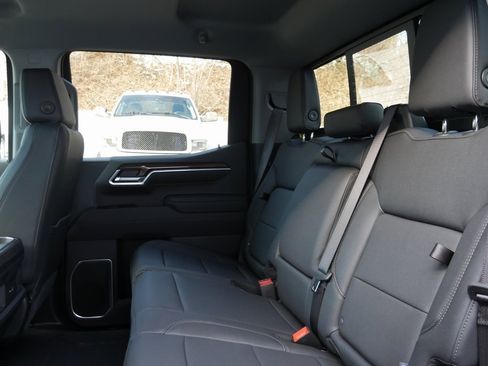 New 2026 Chevrolet Silverado 1500 LT w/ Z71 Off-Road Package image 27