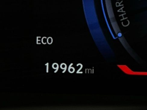 Used 2023 Lexus RZ 450e Premium image 16