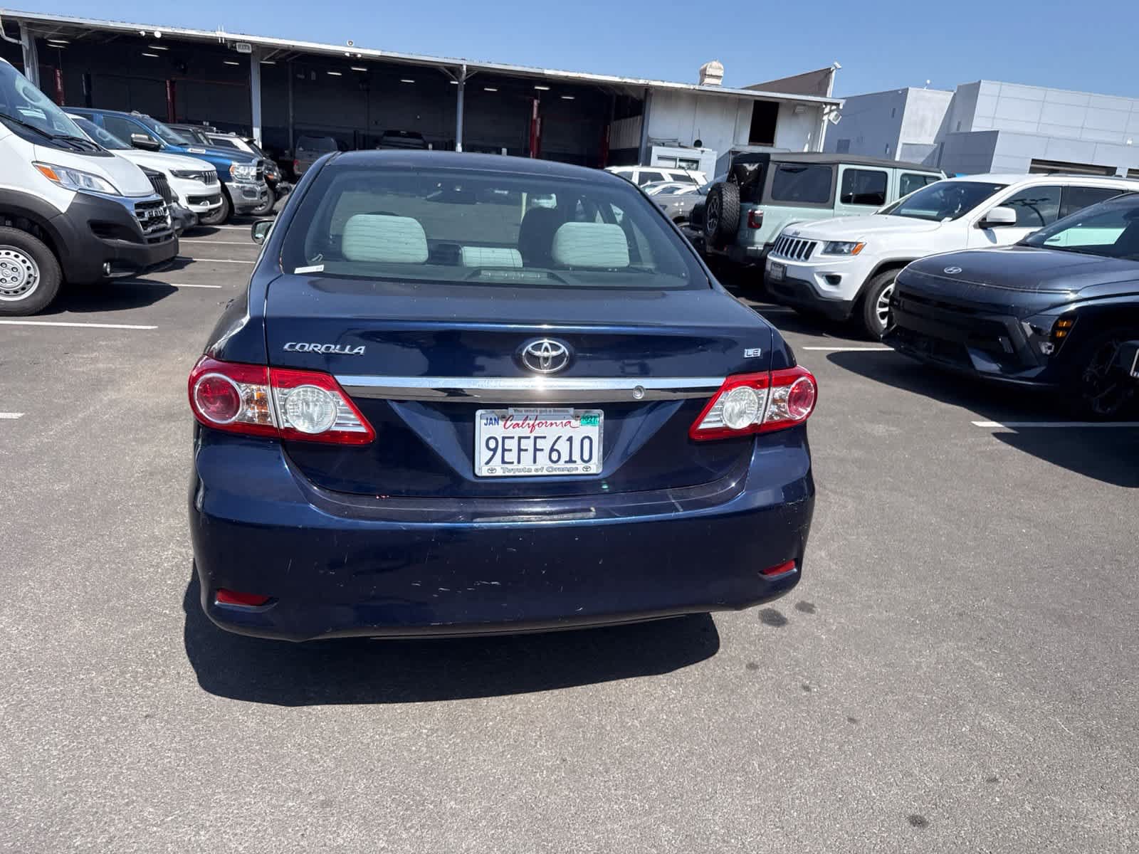 Used 2013 Toyota Corolla LE FWD image 17