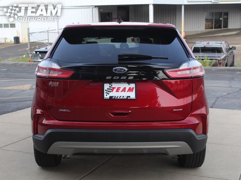 Used 2024 Ford Edge SEL w/ Convenience Package AWD/4WD image 5