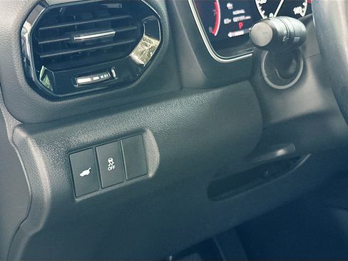 Used 2023 Honda Pilot EX-L image 10