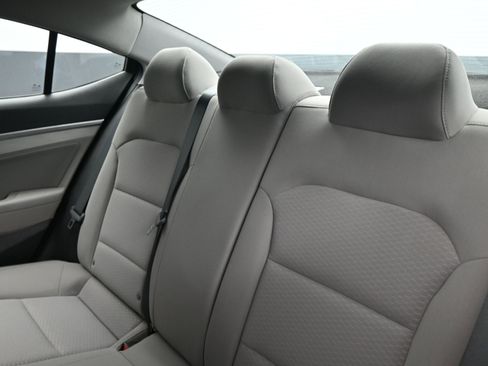 Used 2020 Hyundai Elantra ECO image 18
