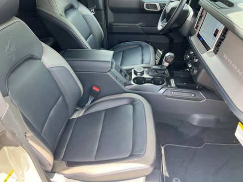 New 2026 Ford Bronco Outer Banks AWD/4WD image 14