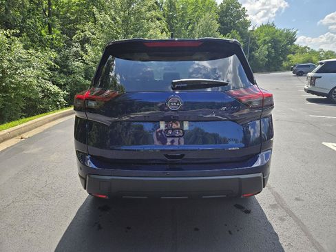 New 2026 Nissan Rogue Dark Armor AWD/4WD image 8