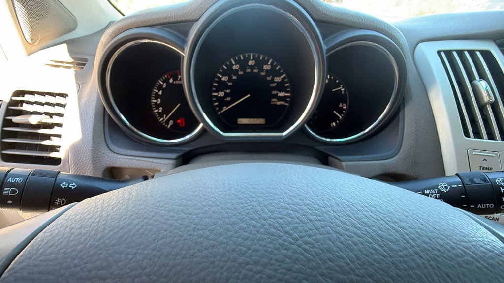 Used 2005 Lexus RX 330 AWD image 20