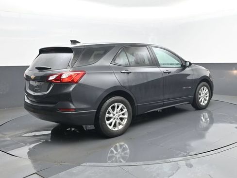 Used 2021 Chevrolet Equinox LS w/ LS Convenience Package FWD image 21