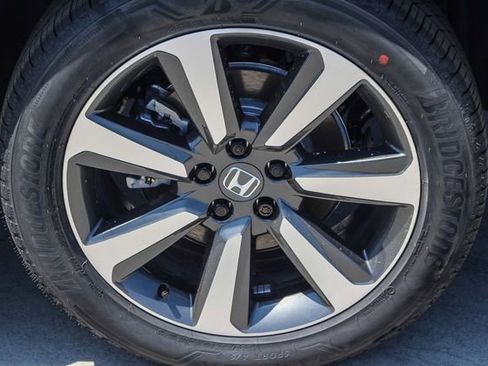 New 2025 Honda Pilot Elite image 19