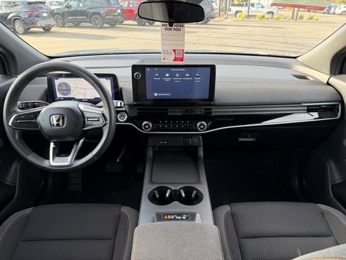 Used 2025 Honda Prologue EX image 16