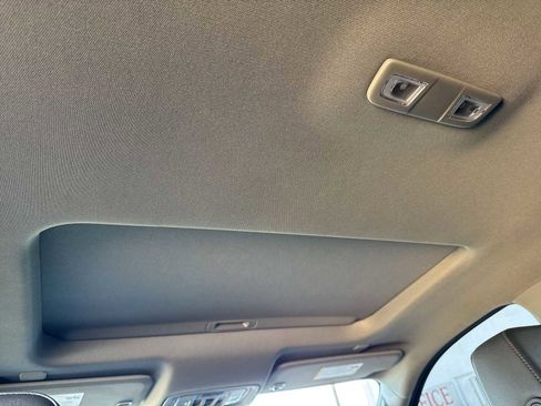 Used 2023 Chevrolet Silverado 1500 RST w/ Convenience Package II image 18