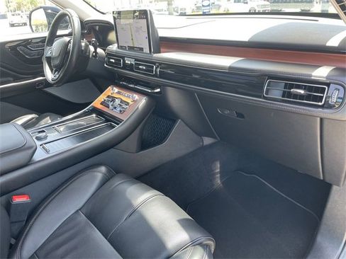 Used 2021 Lincoln Aviator Reserve w/ Equipment Group 202A image 30