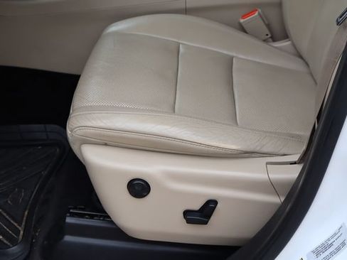 Used 2015 Dodge Durango Citadel w/ Technology Group RWD image 16