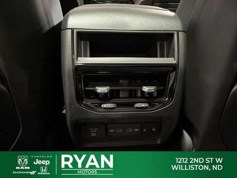 New 2026 Jeep Grand Cherokee Limited AWD/4WD image 50