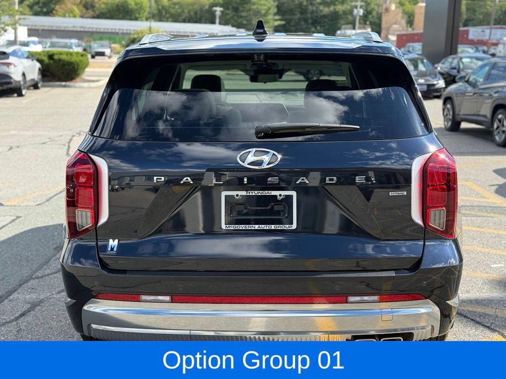 Used 2024 Hyundai Palisade Calligraphy AWD/4WD image 5