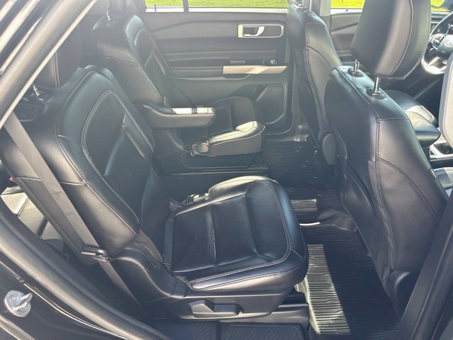 Used 2023 Ford Explorer XLT w/ Equipment Group 202A AWD/4WD image 50