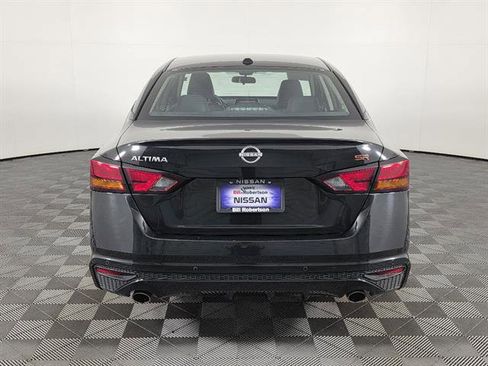 Used 2024 Nissan Altima 2.5 SR FWD image 5