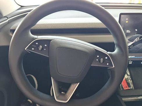 Used 2024 Tesla Model 3 Standard Range RWD image 4