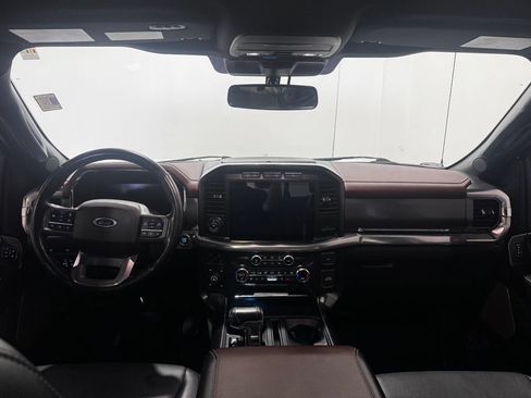 Used 2021 Ford F150 Lariat w/ Equipment Group 502A High AWD/4WD image 3