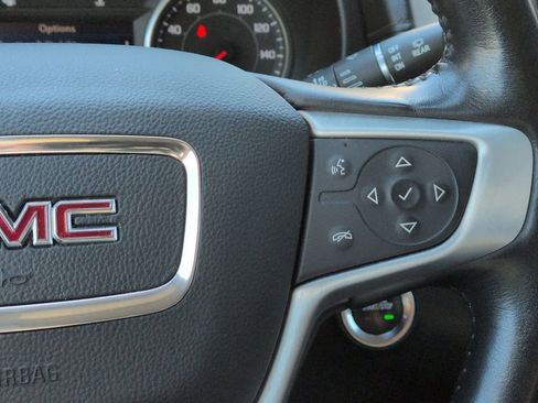 Used 2022 GMC Terrain SLT w/ Infotainment Package II image 25