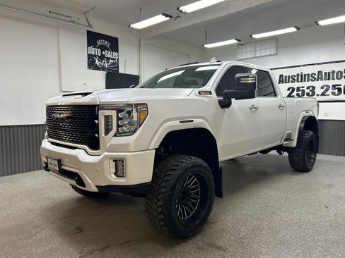 Used 2020 GMC Sierra 2500 Denali w/ Denali Ultimate Package AWD/4WD image 3