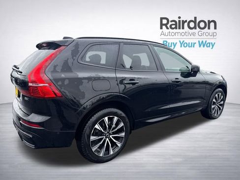 Used 2025 Volvo XC60 B5 Plus AWD/4WD image 7