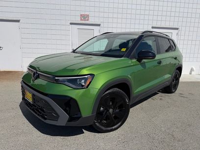 New 2026 Volkswagen Taos SE