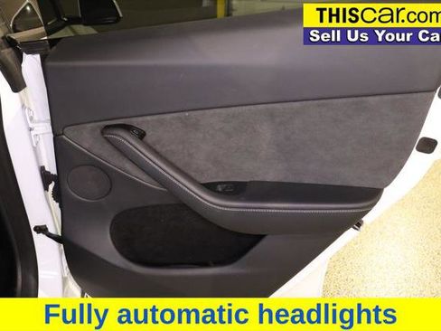 Used 2024 Tesla Model Y Long Range image 24