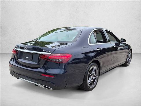 Used 2023 Mercedes-Benz E 450 4MATIC Sedan image 5