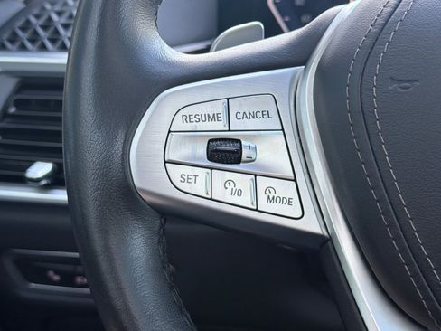 Certified 2025 BMW X7 xDrive40i image 31