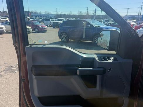 Used 2015 Ford F150 XLT w/ Equipment Group 302A Luxury image 10