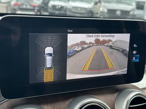 Certified 2022 Mercedes-Benz GLC 300 image 19