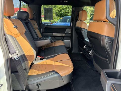 Used 2023 Ford F150 Platinum AWD/4WD image 27