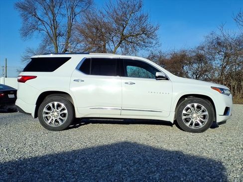 Used 2018 Chevrolet Traverse Premier w/ LPO, Floor Liner Package image 10