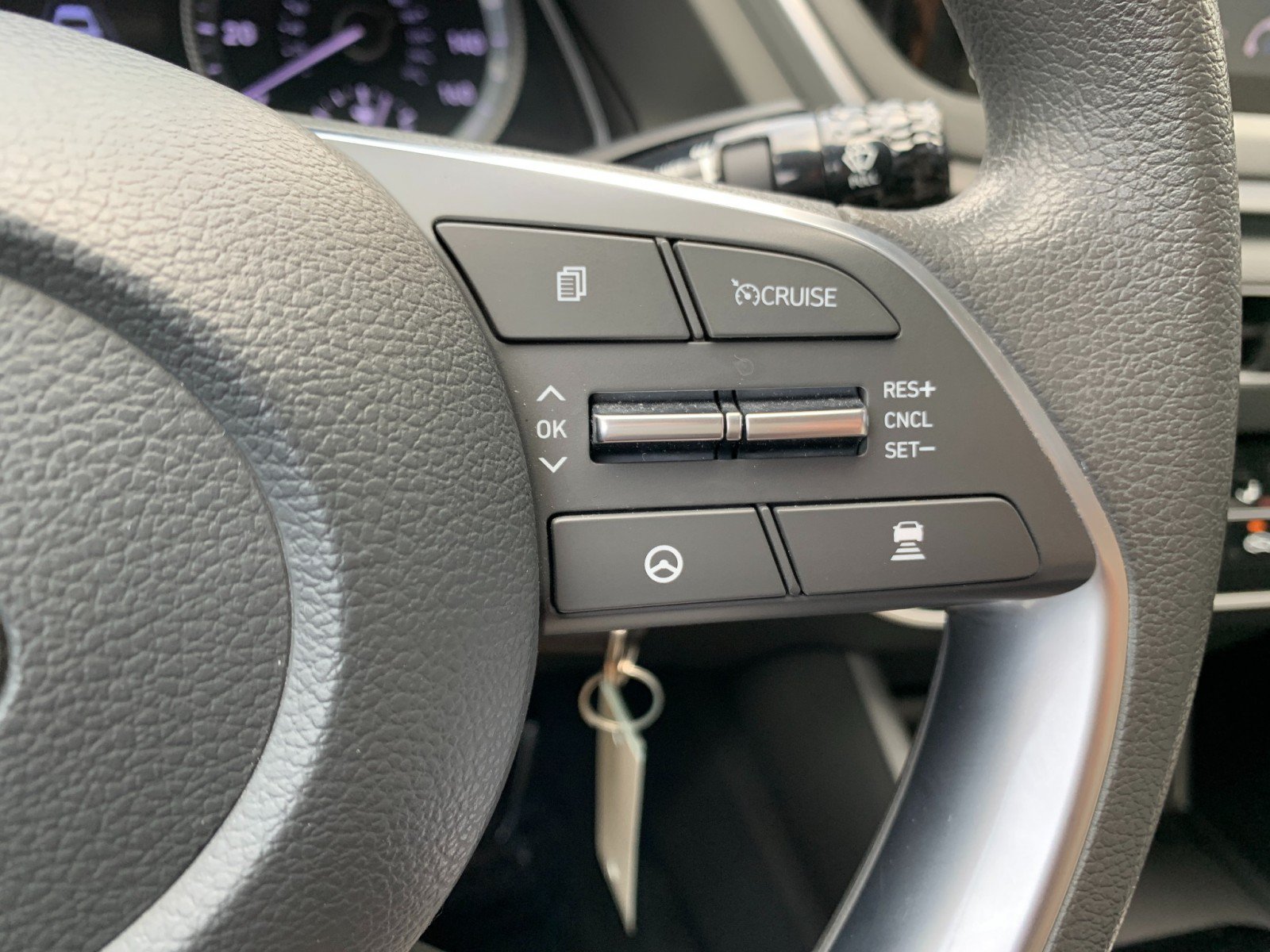 Used 2023 Hyundai Sonata SE FWD image 15