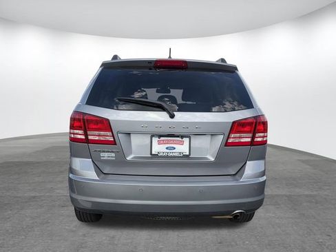 Used 2020 Dodge Journey SE w/ Blacktop Package image 5