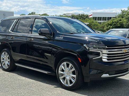Used 2023 Chevrolet Tahoe High Country AWD/4WD image 1