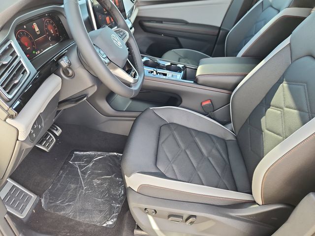 New 2026 Volkswagen Atlas Peak Edition AWD/4WD image 7