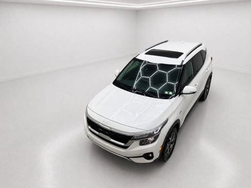 Used 2022 Kia Seltos EX AWD/4WD image 34