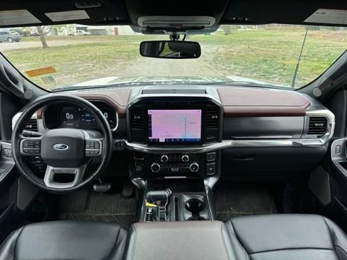 Used 2022 Ford F150 Lariat w/ Equipment Group 502A High image 10